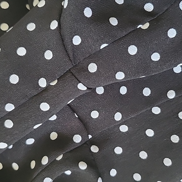 Notations Black and White Polka Dot Blouse with Straight Collar and Long Sleeves - Picture 11 of 13